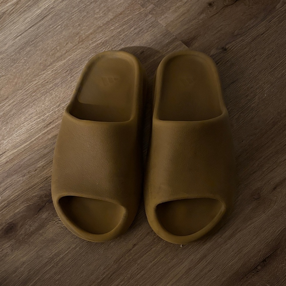 Yeezy Brown Slide Sandals